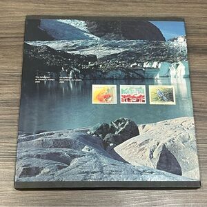 Vintage 2000 Canada Post Annual Collection Of Canada’s Stamps Book And Stamps